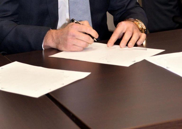 Μυτιλήνη: Στο εδώλιο για το σκάνδαλο της Συνεταιριστικής Τράπεζας Λέσβου – Έκαναν φτερά πάνω από 5.000.000 ευρώ